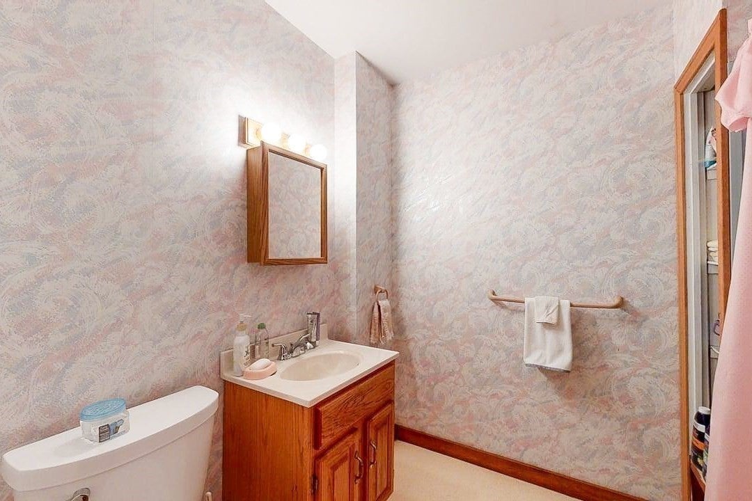 38 Burncoat St, Worcester, MA, 38 Burncoat St, Worcester, MA Photo #27