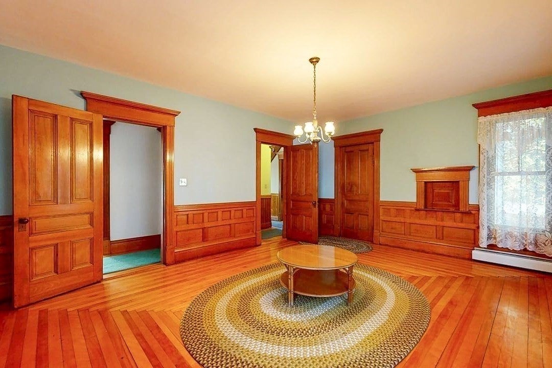 38 Burncoat St, Worcester, MA, 38 Burncoat St, Worcester, MA Photo #19