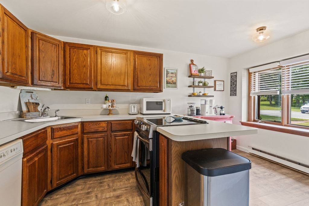 174 Lowell Road Q66