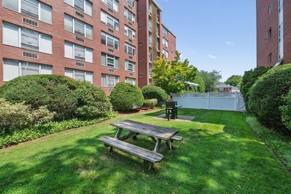 10 Hammond Pond Parkway #607, Newton, MA, 10 Hammond Pond Parkway #607, Newton, MA Photo #29