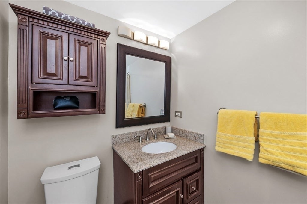 10 Hammond Pond Parkway #607, Newton, MA, 10 Hammond Pond Parkway #607, Newton, MA Photo #19