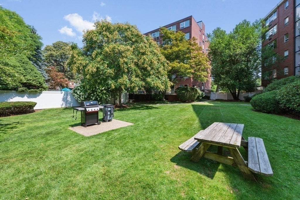 10 Hammond Pond Parkway #607, Newton, MA, 10 Hammond Pond Parkway #607, Newton, MA Photo #22