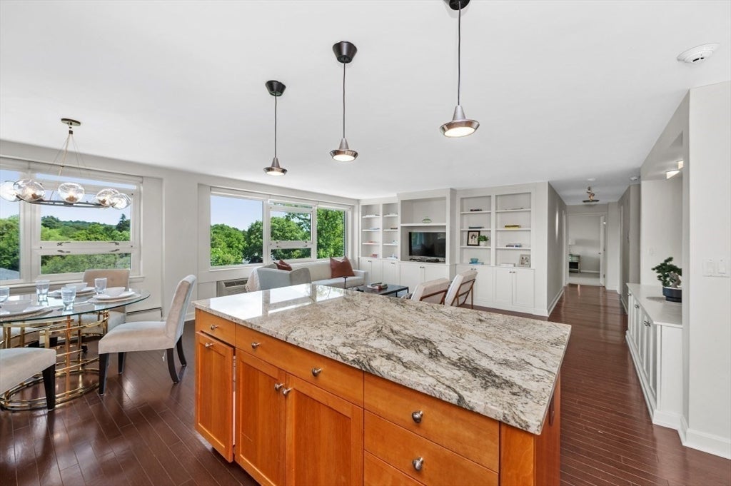 10 Hammond Pond Parkway #607, Newton, MA, 10 Hammond Pond Parkway #607, Newton, MA Photo #10