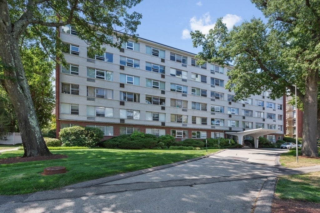 10 Hammond Pond Parkway #607, Newton, MA, 10 Hammond Pond Parkway #607, Newton, MA Photo #1