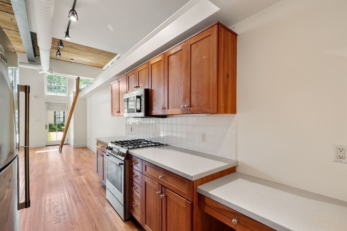 155 Brookline St #8, Cambridge, MA Photo #9