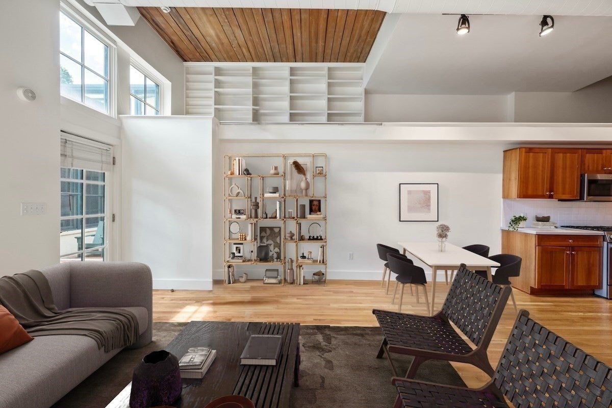155 Brookline St 8
