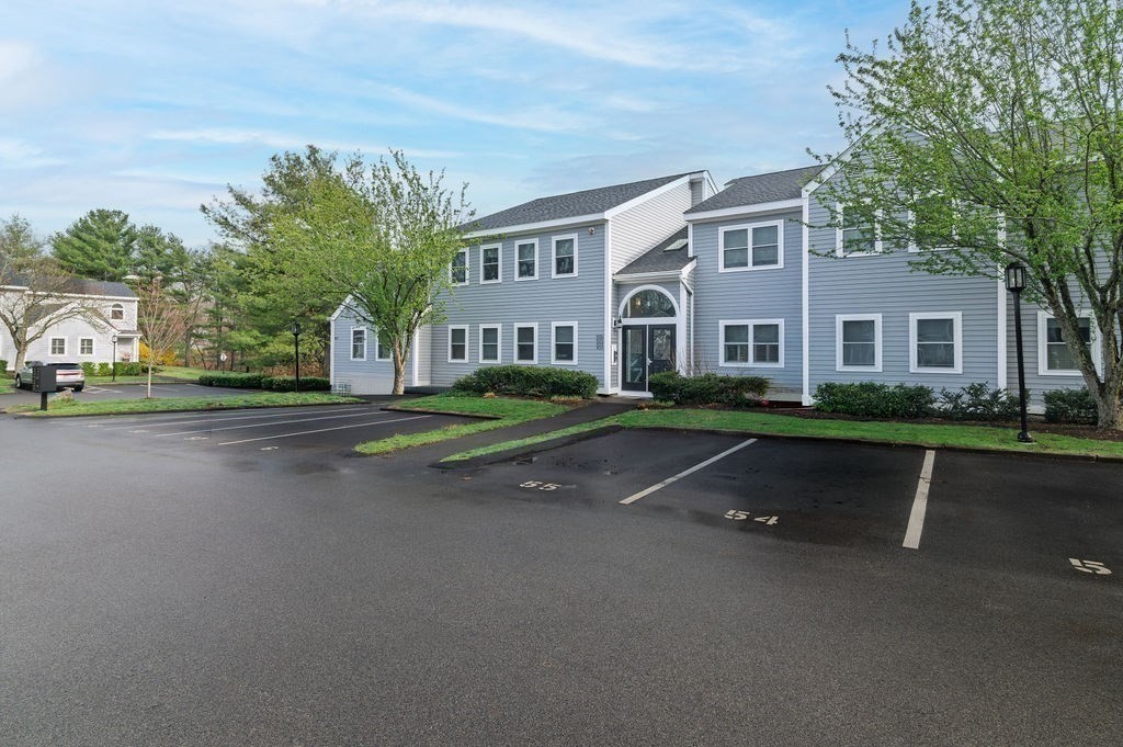 403 Tuckers Ln 403