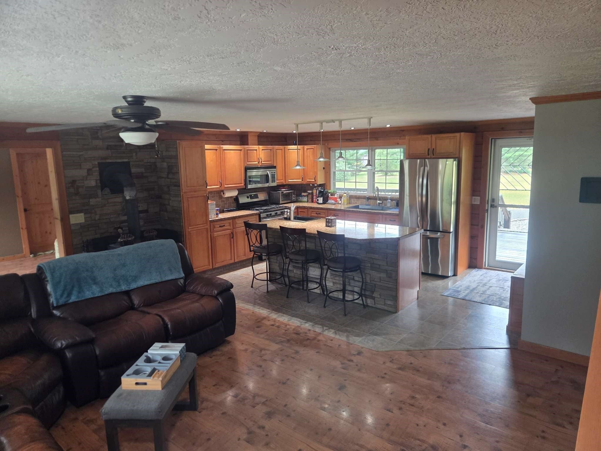 307 Chicopee St, Granby, MA Photo #3