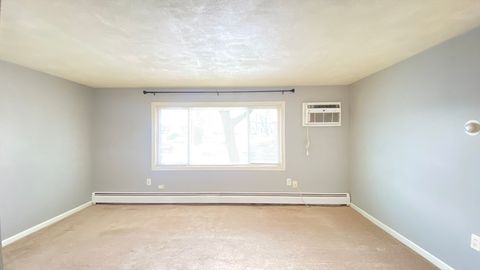 Photo of 72 Mudge St #15, Lynn, MA 01904 (MLS # 73486418)
