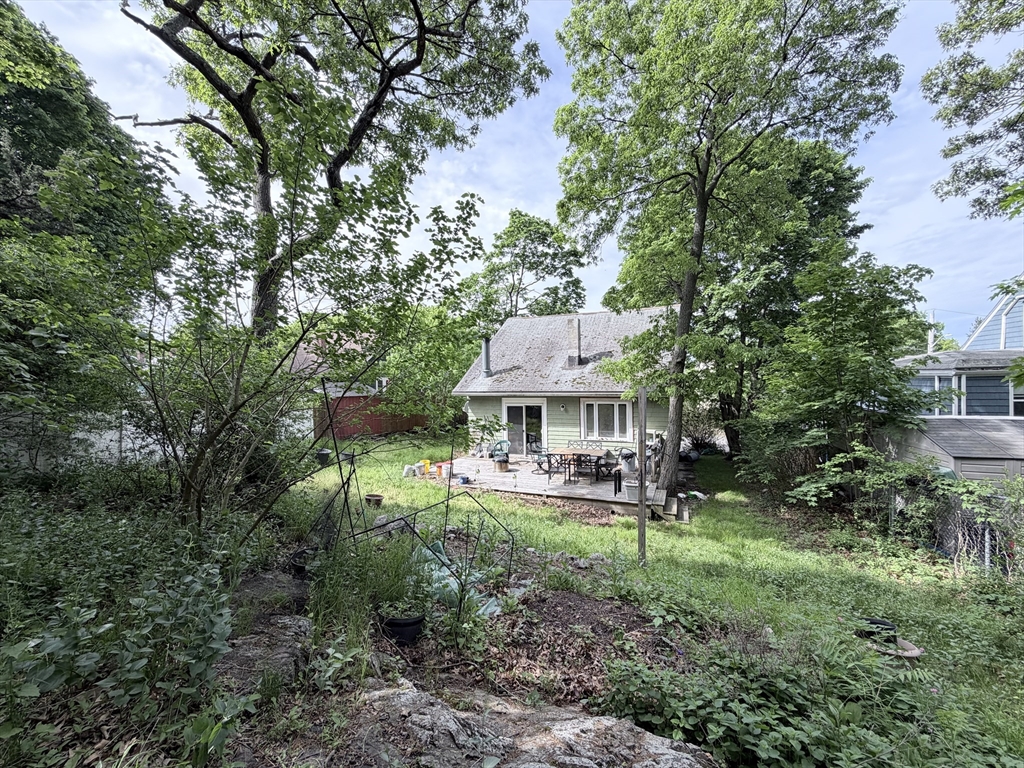 Lot 201 Rock Glen