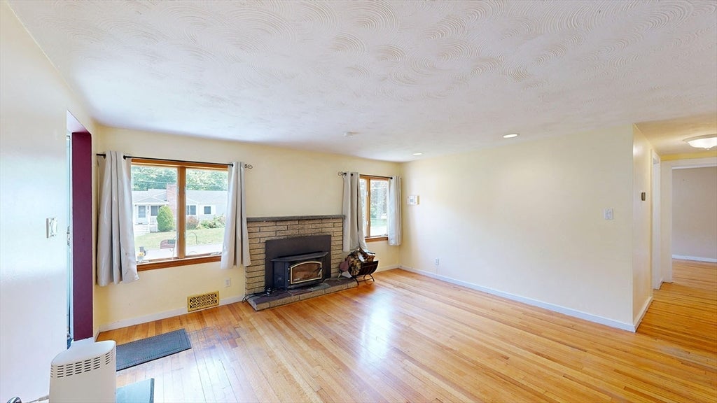118 Spruce Rd, Norwood, MA, 118 Spruce Rd, Norwood, MA Photo #7