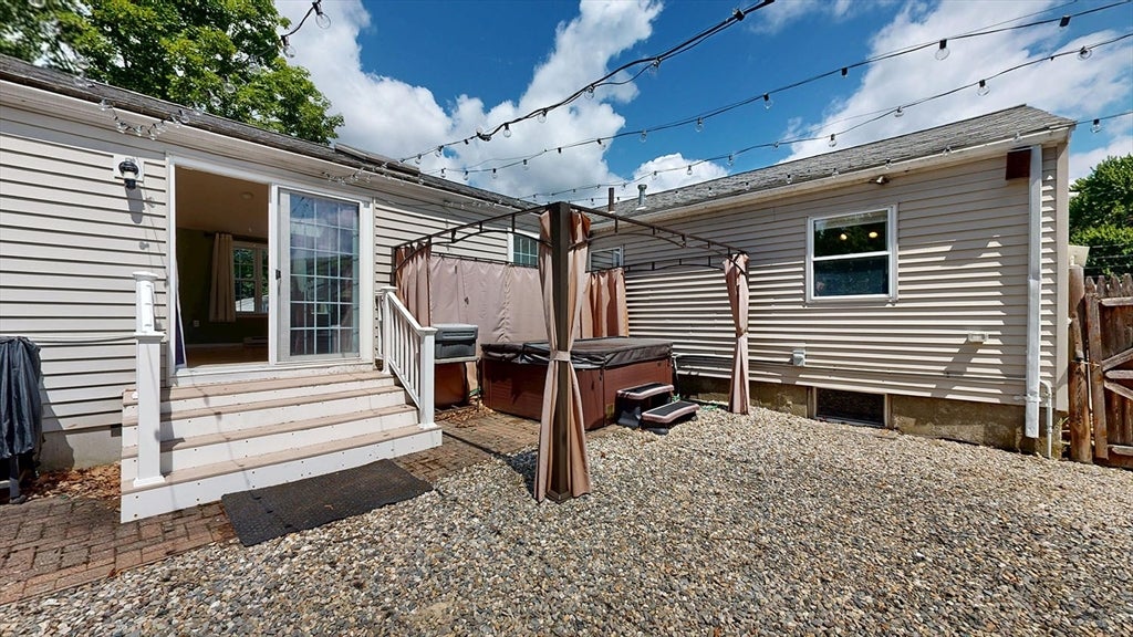 118 Spruce Rd, Norwood, MA, 118 Spruce Rd, Norwood, MA Photo #28
