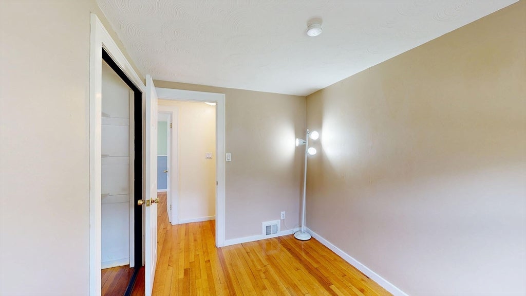 118 Spruce Rd, Norwood, MA, 118 Spruce Rd, Norwood, MA Photo #12