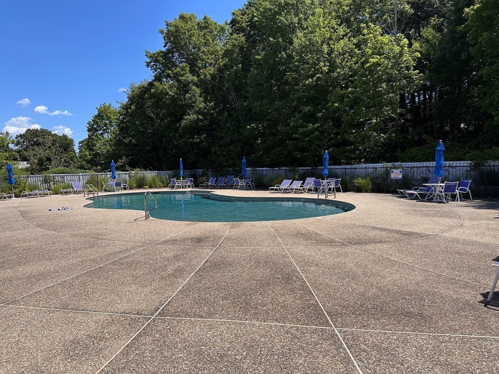 6 Bayberry Drive 1