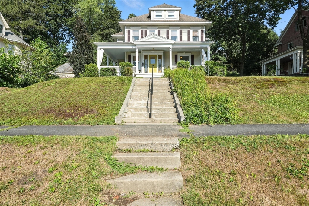 23 James St