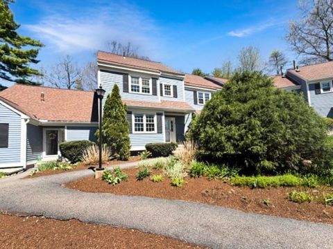 Photo of 27 Heritage Dr #27, Northbridge, MA 01588 (MLS # 73507357)