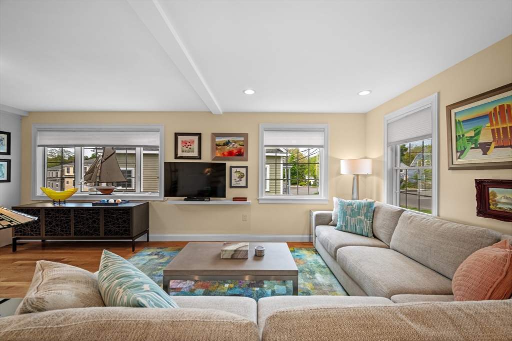 155 Green Street 4