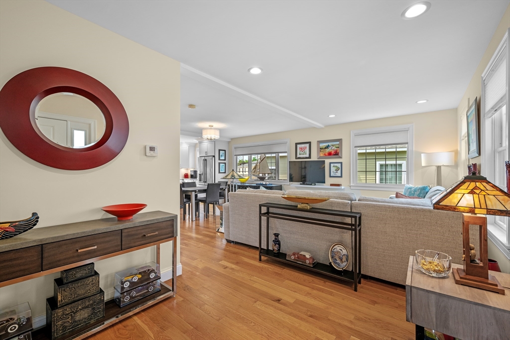 155 Green Street 4