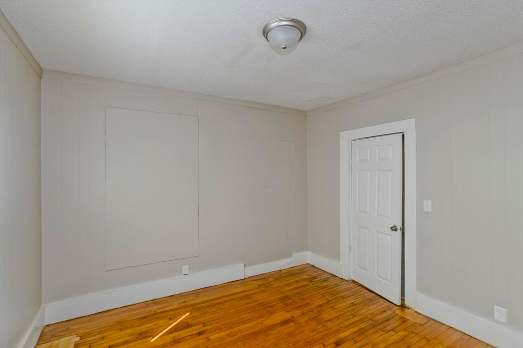30 Hawthorne St, Springfield, MA, 30 Hawthorne St, Springfield, MA Photo #19