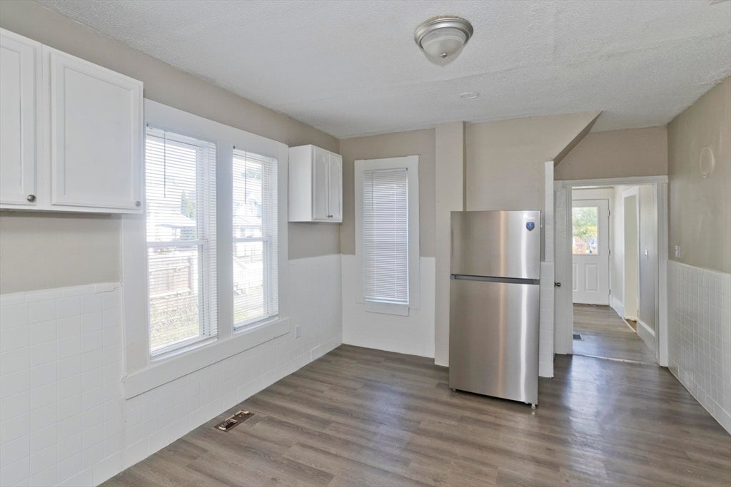 30 Hawthorne St, Springfield, MA, 30 Hawthorne St, Springfield, MA Photo #5