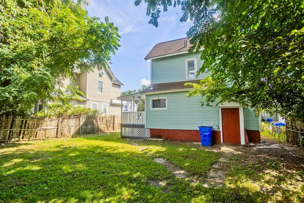 30 Hawthorne St, Springfield, MA, 30 Hawthorne St, Springfield, MA Photo #28