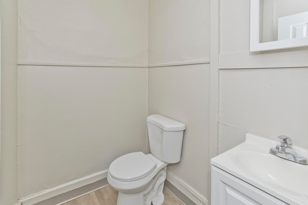 30 Hawthorne St, Springfield, MA, 30 Hawthorne St, Springfield, MA Photo #24