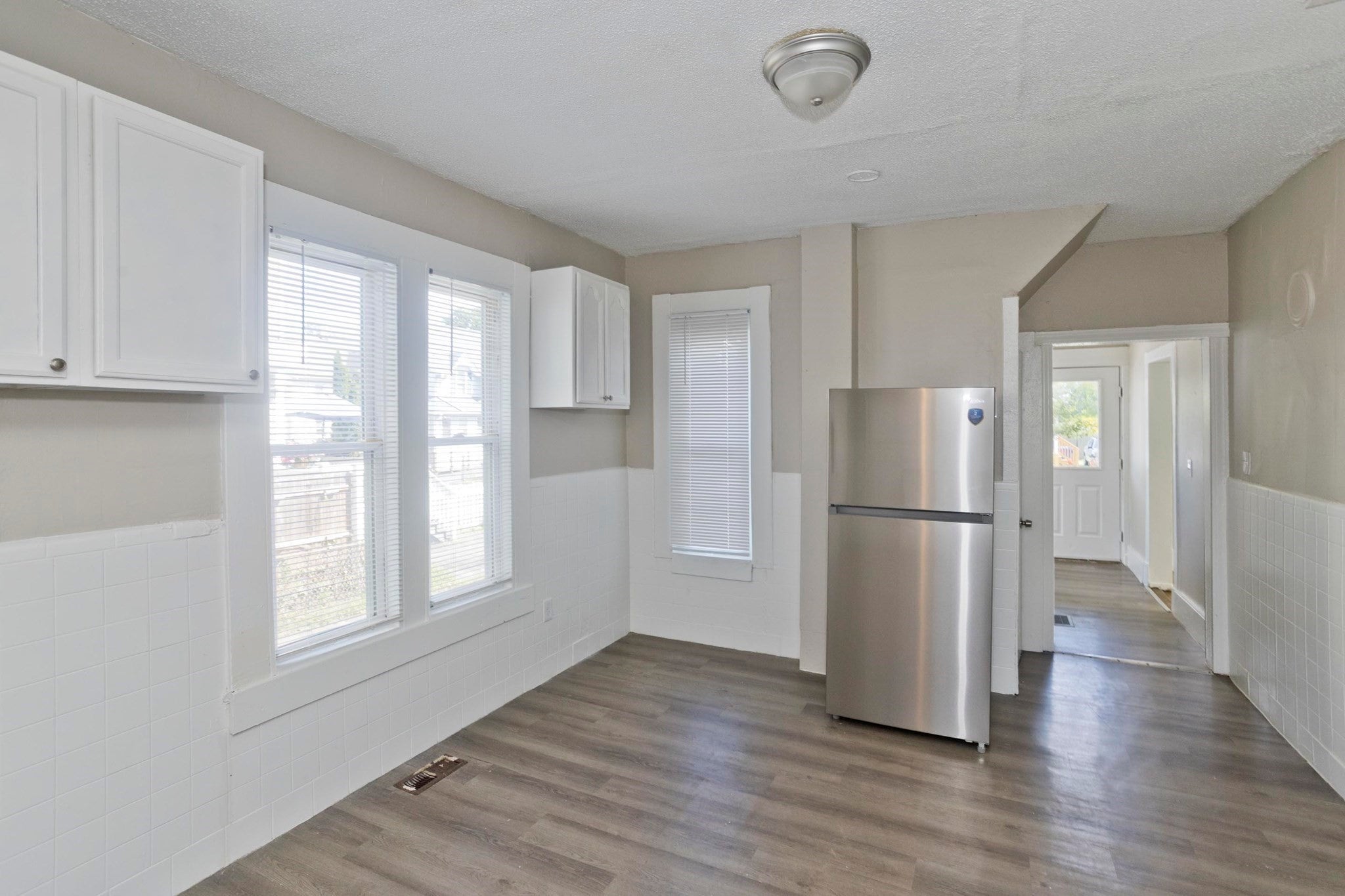 30 Hawthorne St, Springfield, MA Photo #5