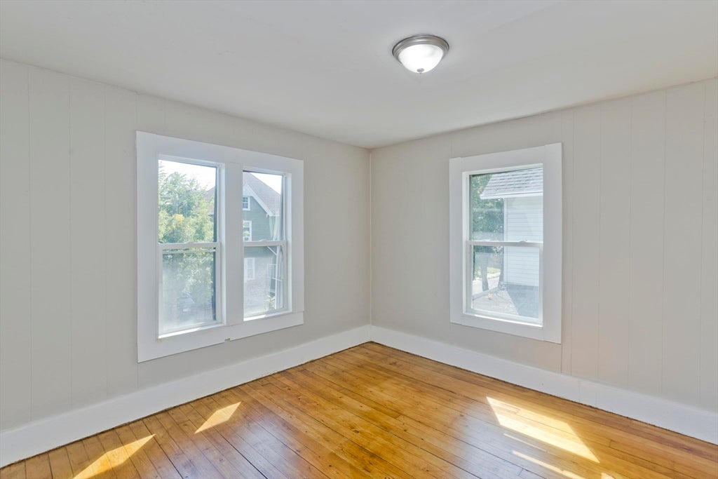 30 Hawthorne St, Springfield, MA, 30 Hawthorne St, Springfield, MA Photo #12