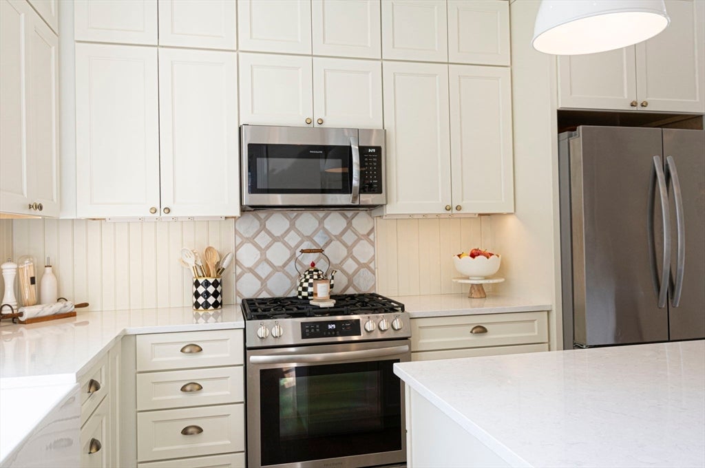 17 Leominster St, Westminster, MA, 17 Leominster St, Westminster, MA Photo #6