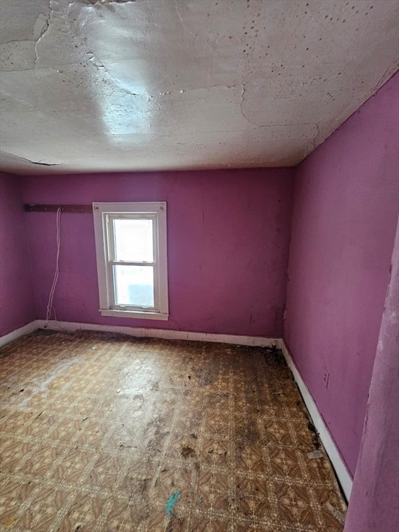 167 Daniels Ave, Pittsfield, MA Photo #24