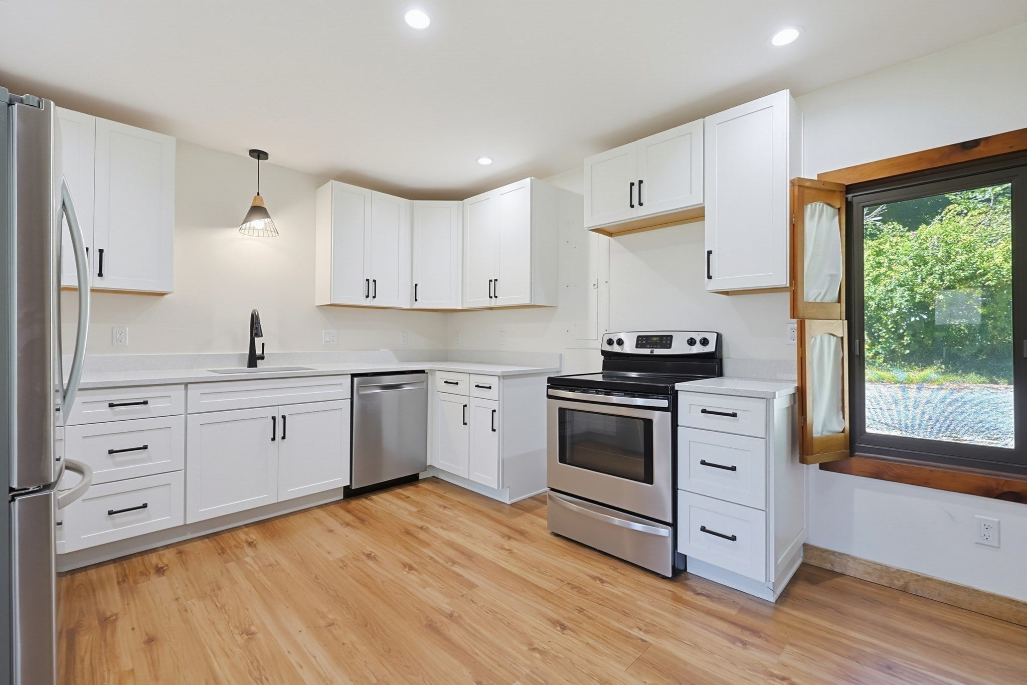 40 Lambs Grove, Spencer, MA, 40 Lambs Grove, Spencer, MA Photo #6