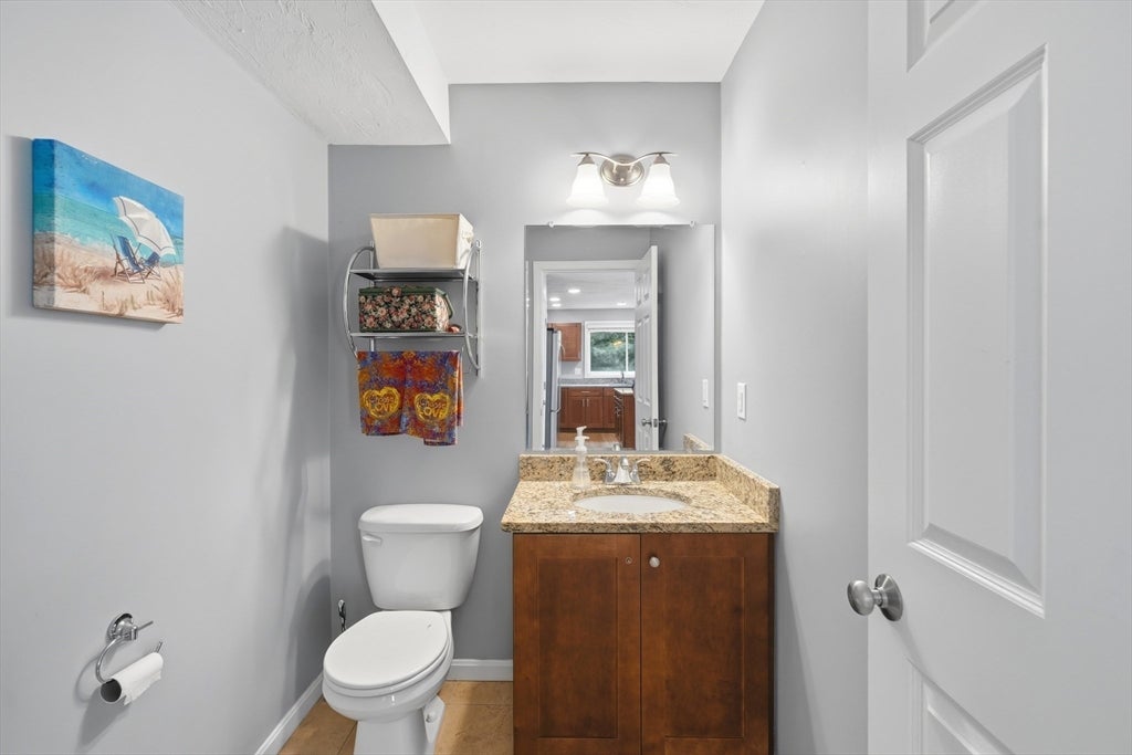 23 Governors Way #D, Milford, MA Photo #11