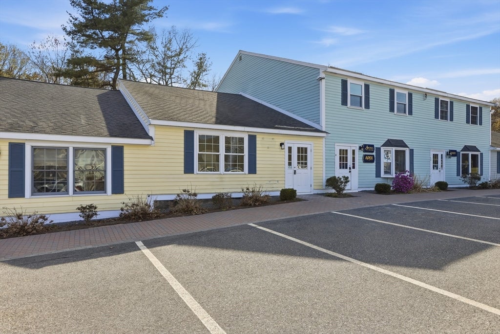 270 Littleton Rd 30