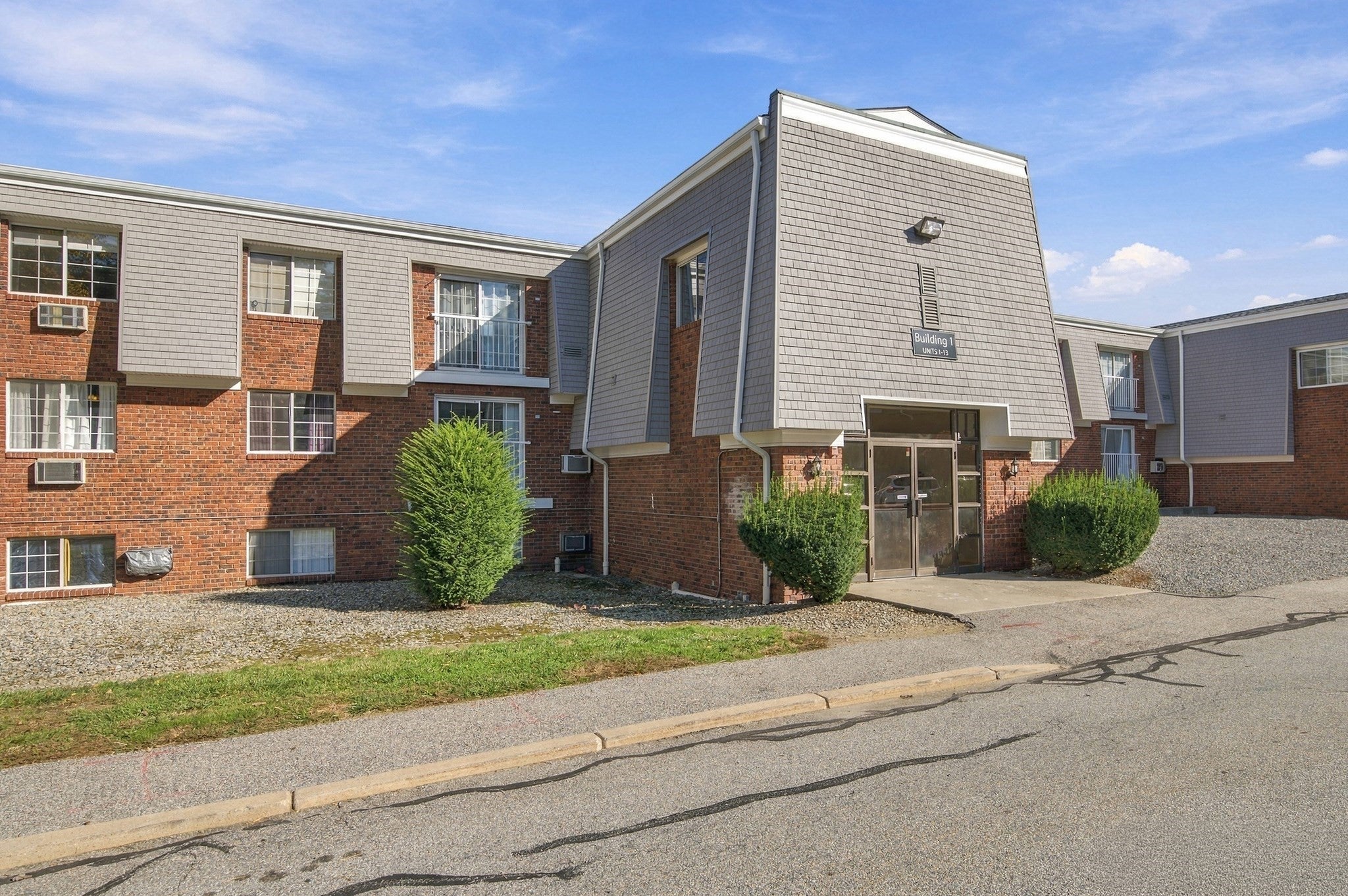 300 Smithfield Rd #1-5, North Providence, RI, 300 Smithfield Rd #1-5, North Providence, RI Photo #1