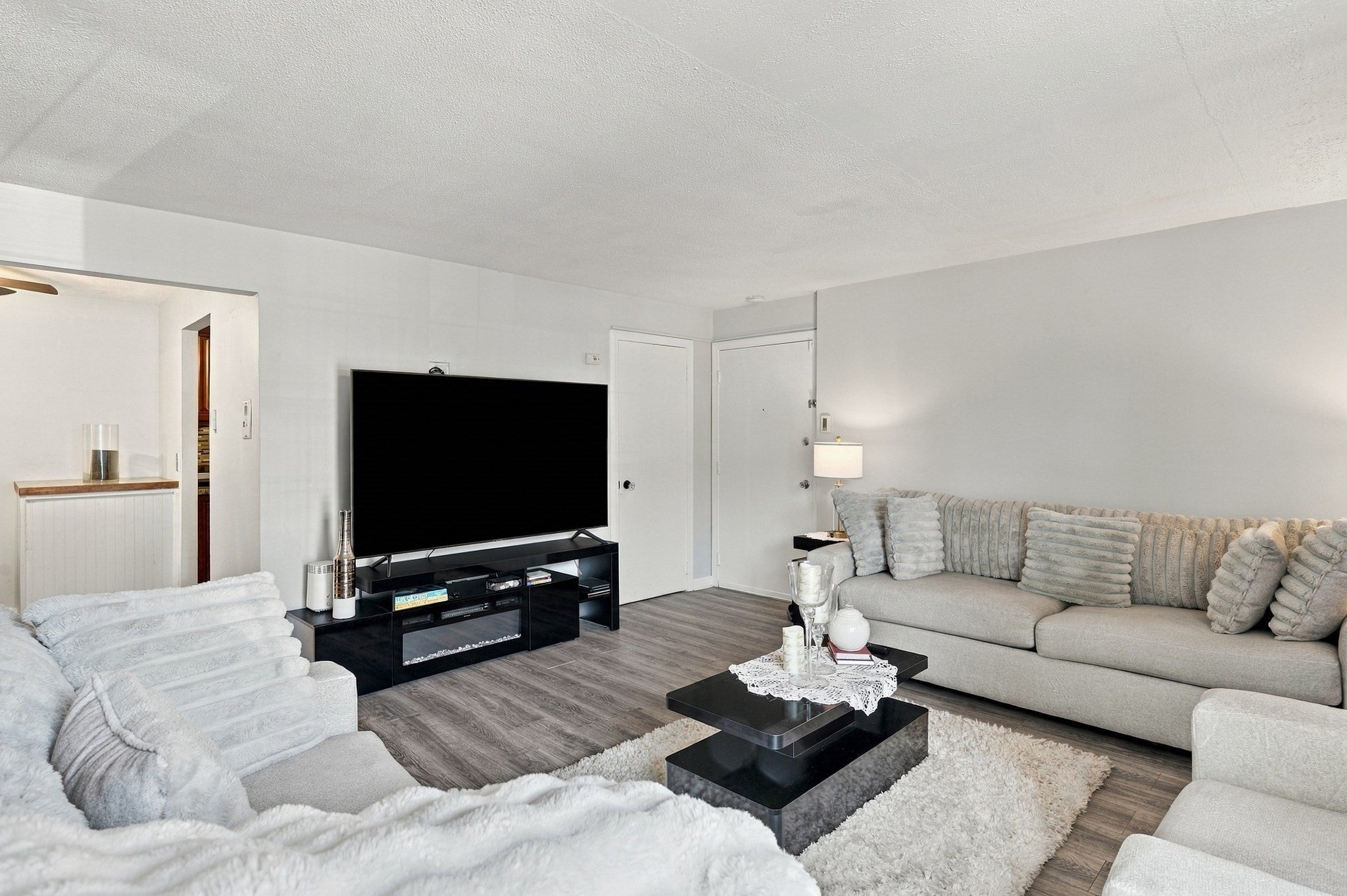 300 Smithfield Rd 1-5