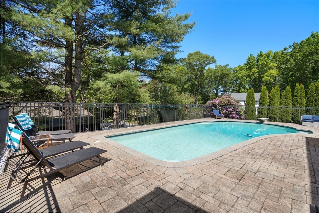 1 Pleasantview Terrace