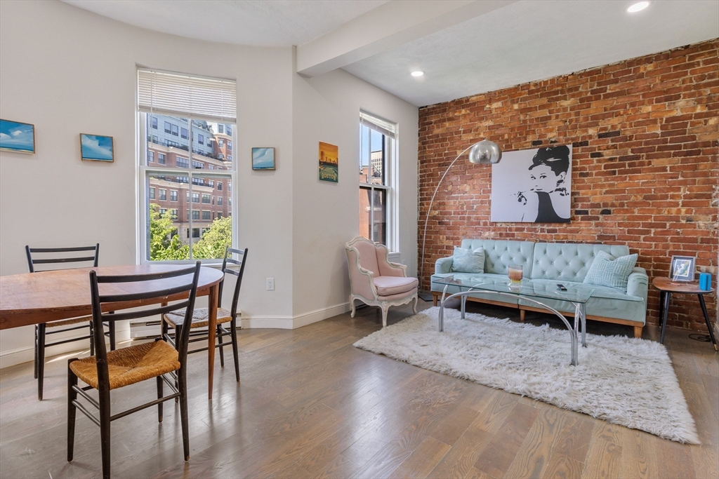 142 Chandler Street 4
