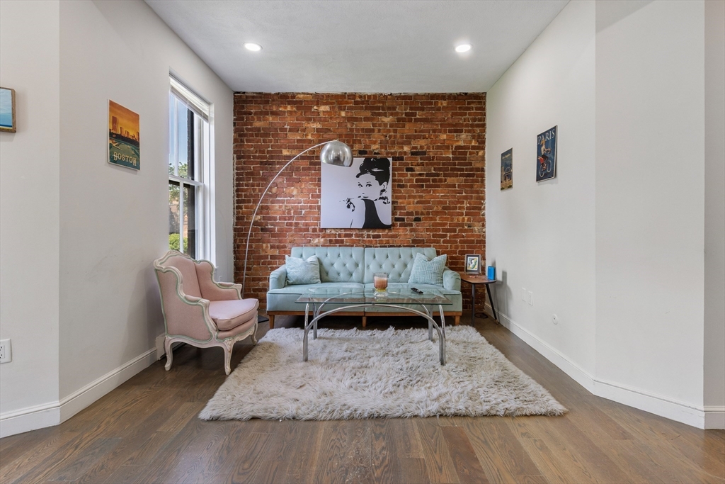 142 Chandler Street 4