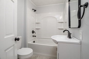 38F Cottage Street, Leominster, MA Photo #21
