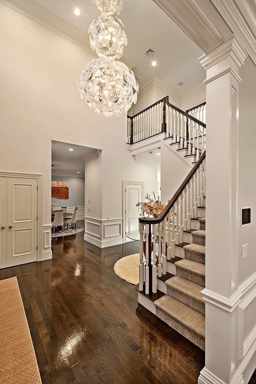 42 Sunhill Ln