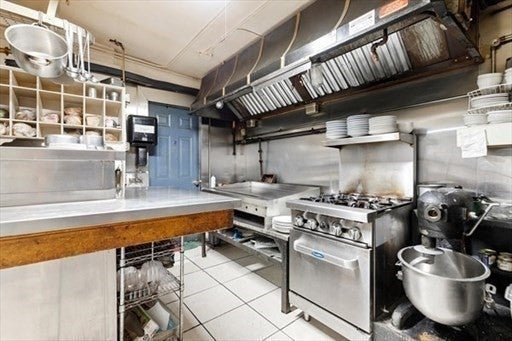 27 Washington St #27, Gloucester, MA, 27 Washington St #27, Gloucester, MA Photo #6