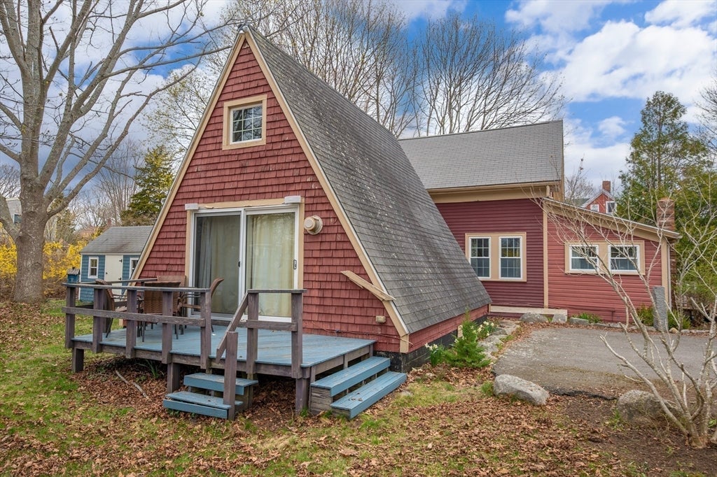 4 Toomey Lane