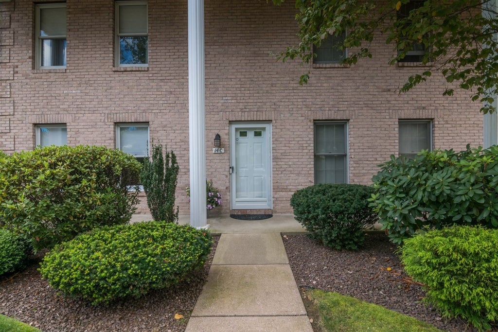 Photo of 14C Castle Hill Rd #14C, Agawam, MA 01001 (MLS # 73595462)