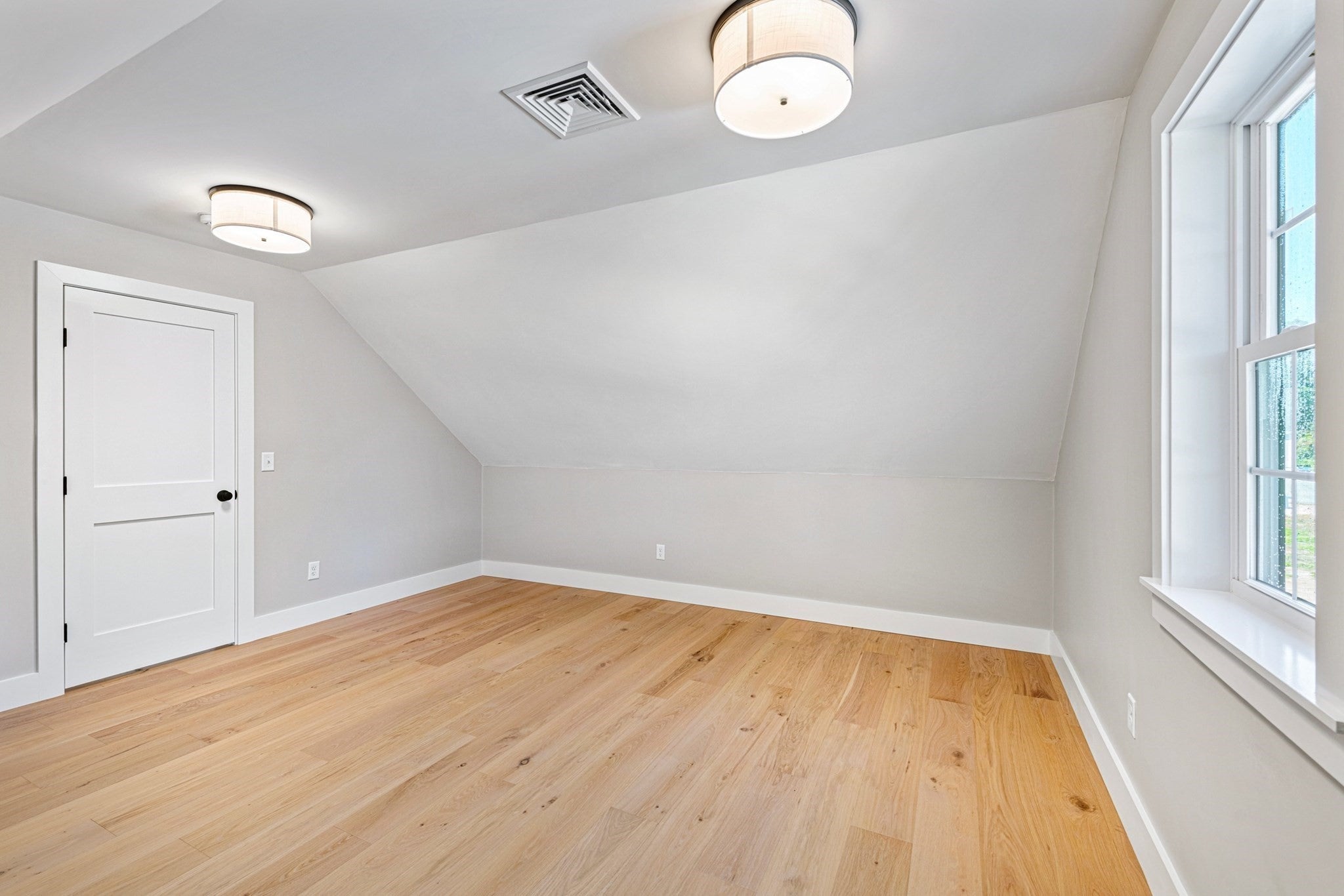 45 Marcotte Driveq Dr, Westport, MA Photo #28
