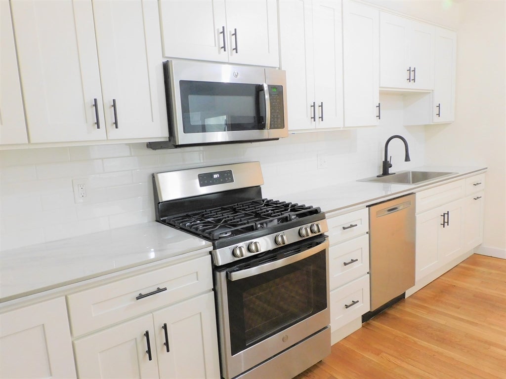 30 Jenkins St