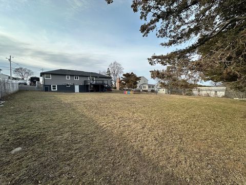 Photo of 34 Ensign Street #2, Revere, MA 02151 (MLS # 73495495)