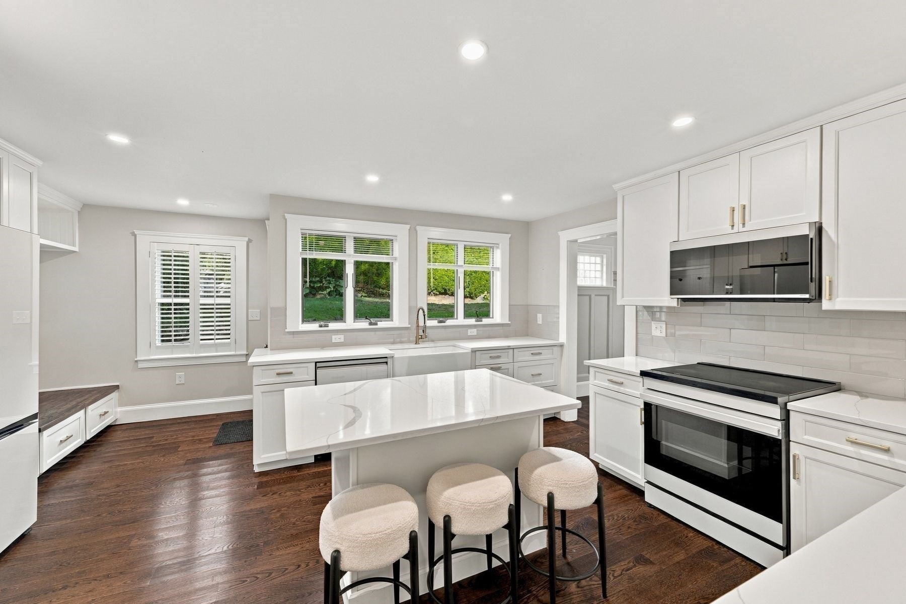 26 Walker Road, Swampscott, MA, 26 Walker Road, Swampscott, MA Photo #3