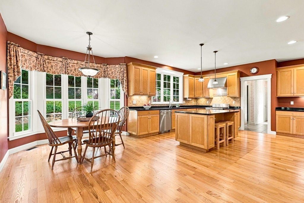 3 Graystone Way, Southborough, MA, 3 Graystone Way, Southborough, MA Photo #14