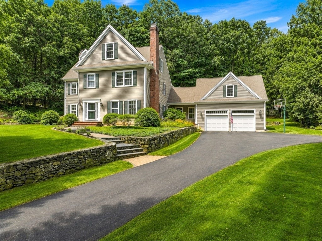 3 Graystone Way
