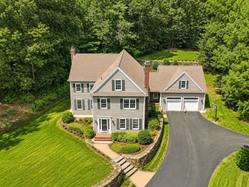 3 Graystone Way Southborough MA 01772